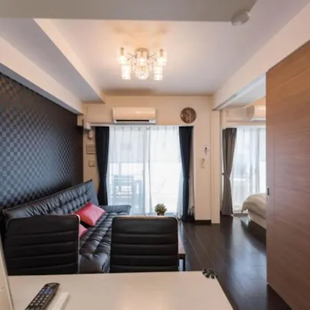 Crystal Exe Nipponbashi Mei Mei & Guest House Osaka Exterior photo
