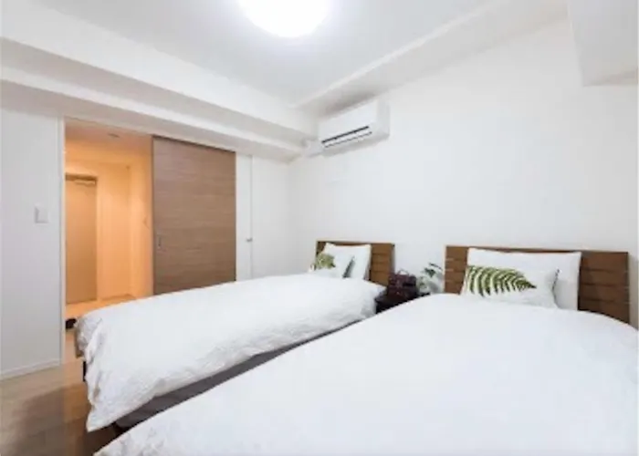 Crystal Exe Nipponbashi Mei Mei & Guest House
