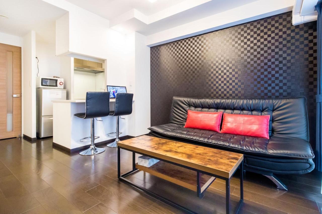 Apartment Crystal Exe Nipponbashi Mei &