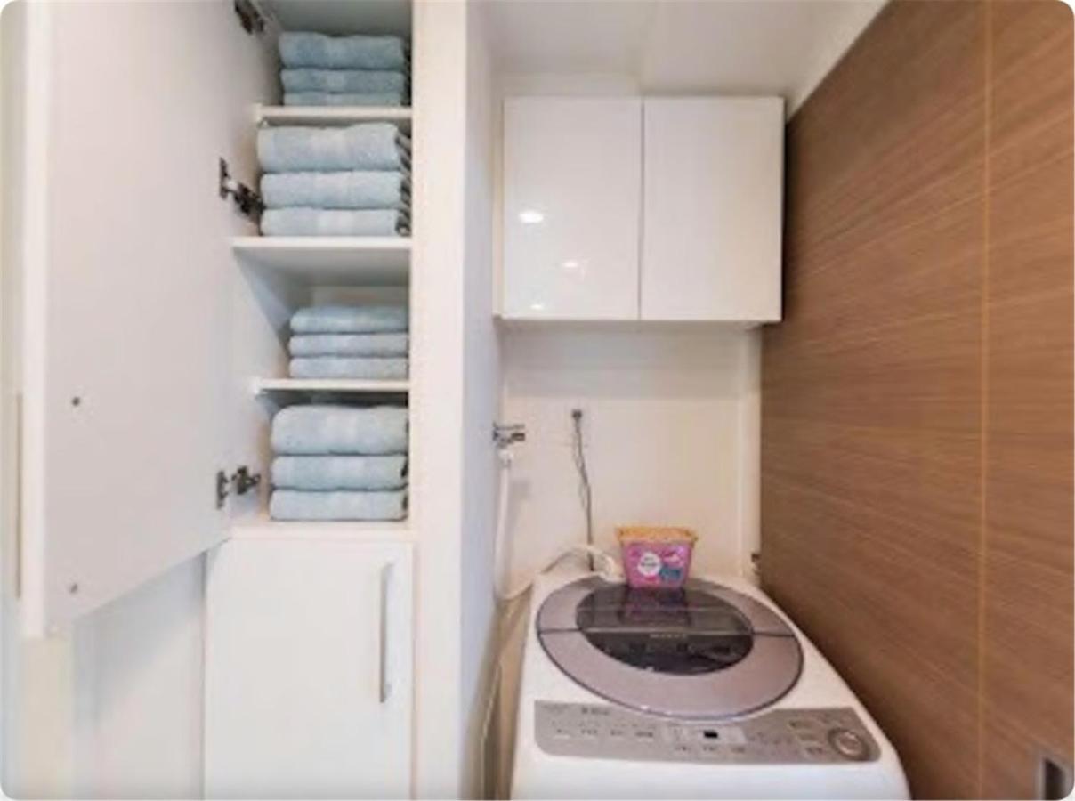 Apartment Crystal Exe Nipponbashi Mei & *